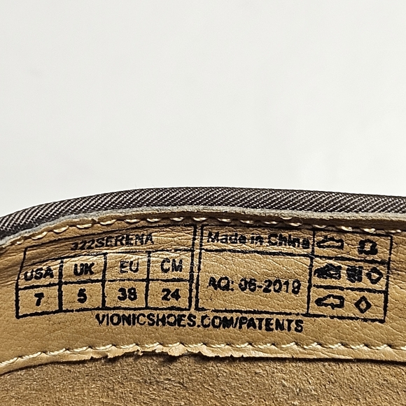 Vionic Size 7 Suede Ankle Boot 1.8" Heel Rubber Sole Side Zip Almond Closed Toe - Picture 8 of 11